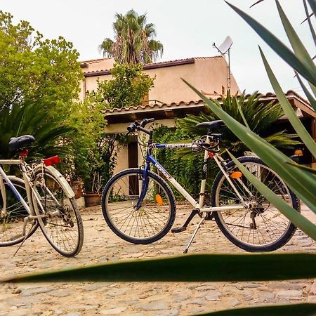 Alghero In Bicicletta Bed and Breakfast Buitenkant foto