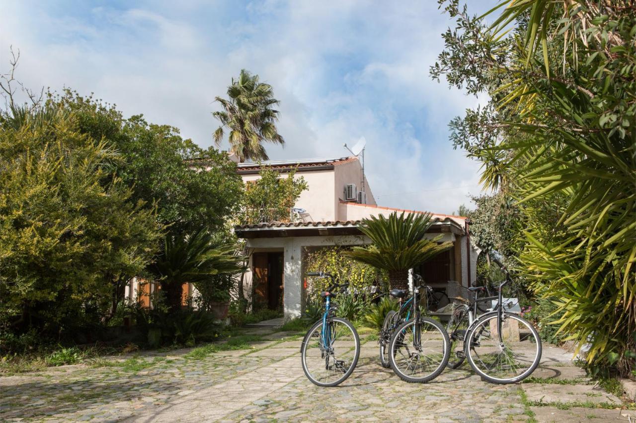 Alghero In Bicicletta Buitenkant foto